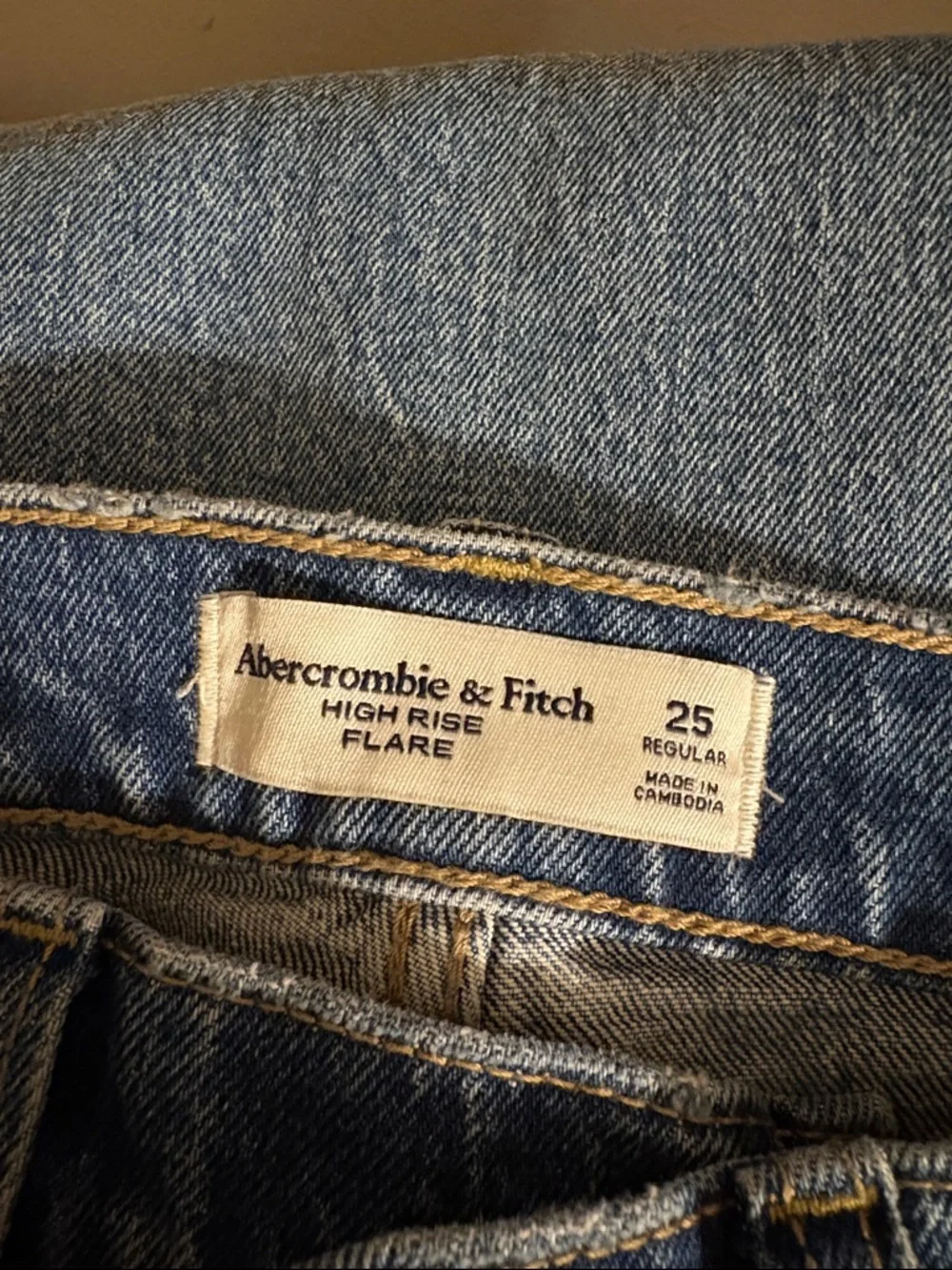 Abercrombie & Fitch Women's Medium Blue Flare Jeans - Picture 2 of 2